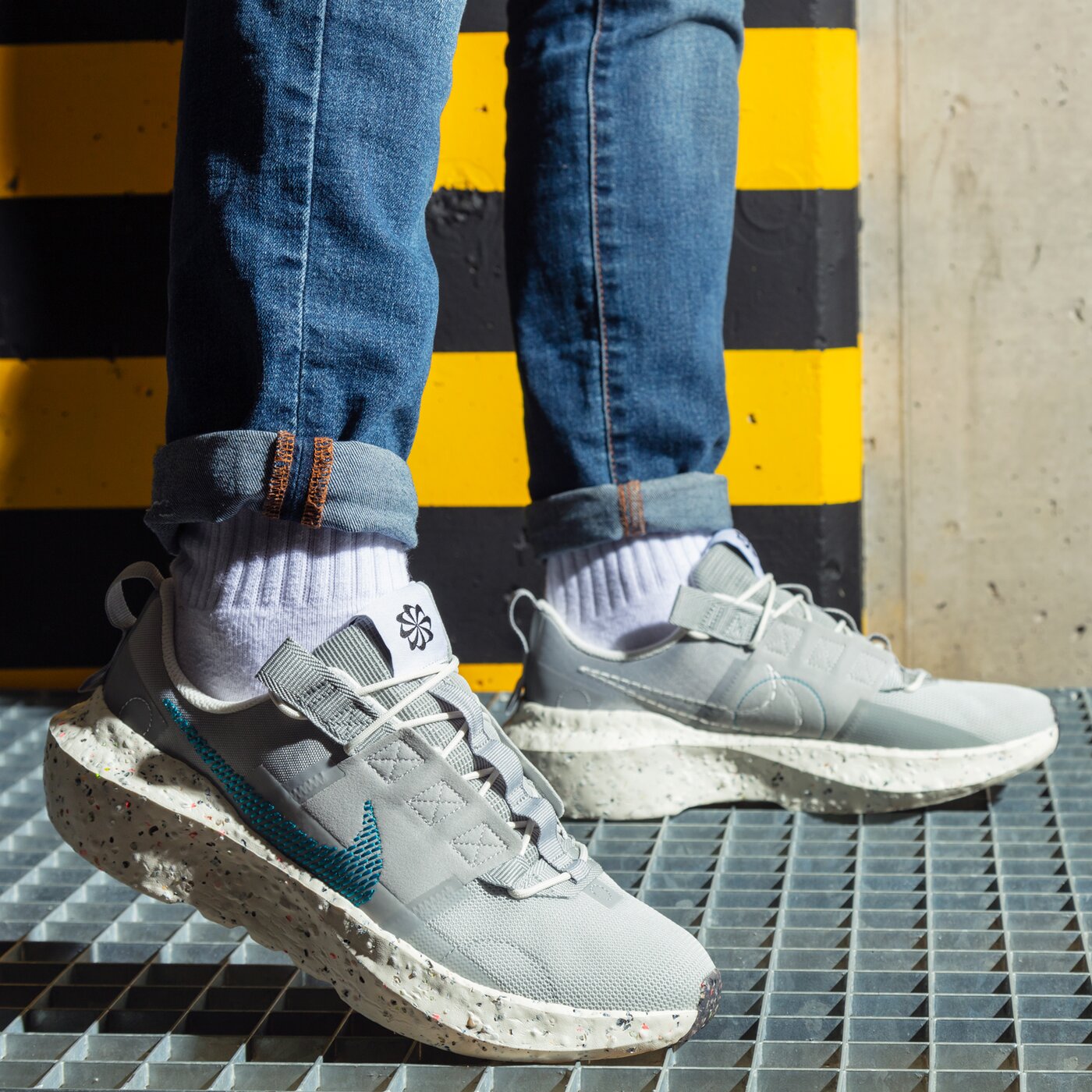 Мъжки маратонки NIKE CRATER IMPACT db2477-003 цвят сив