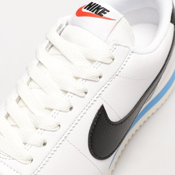 Дамски маратонки NIKE CORTEZ  dn1791-100 цвят бял