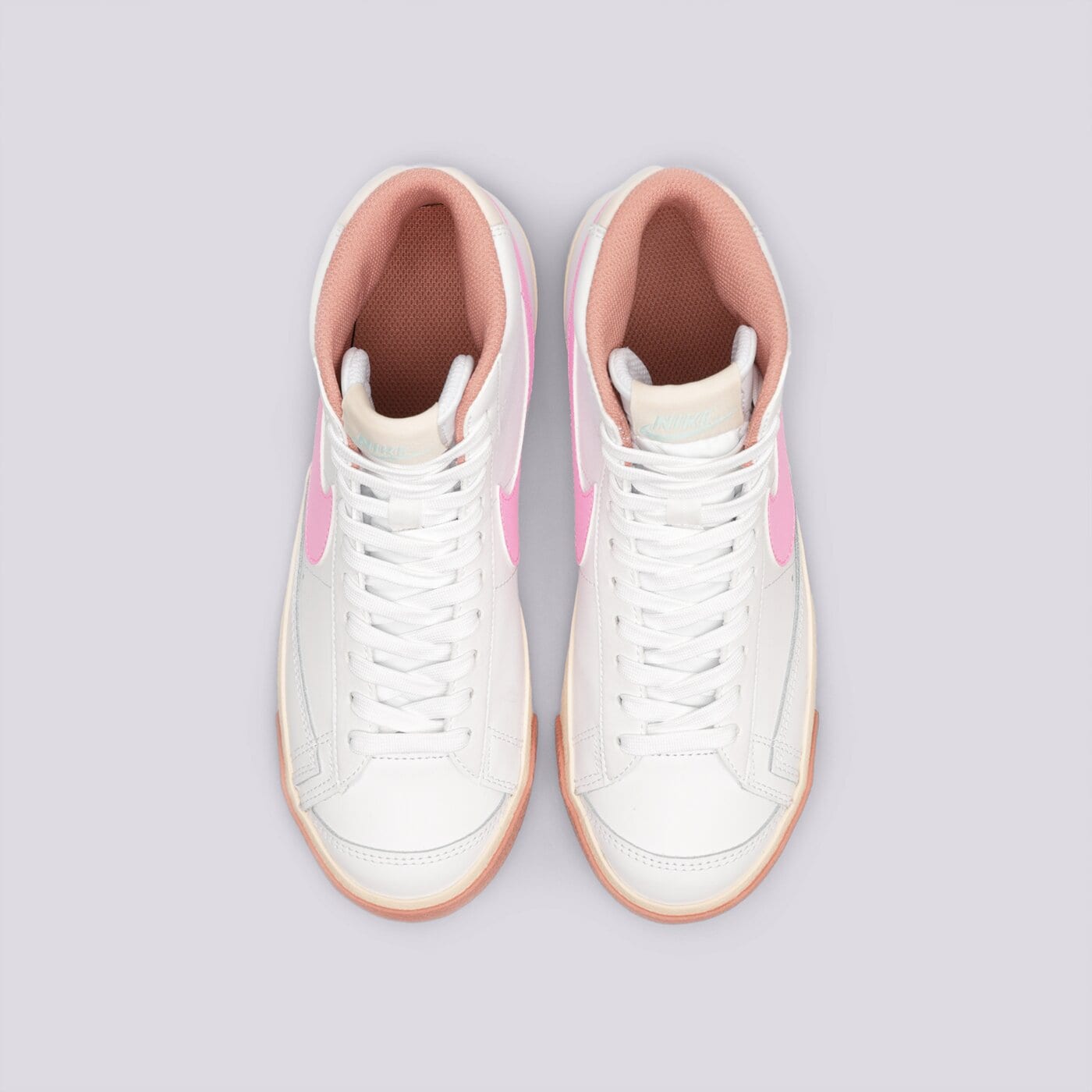 Детски маратонки NIKE BLAZER MID '77 (GS)  dz2900-100 цвят бял