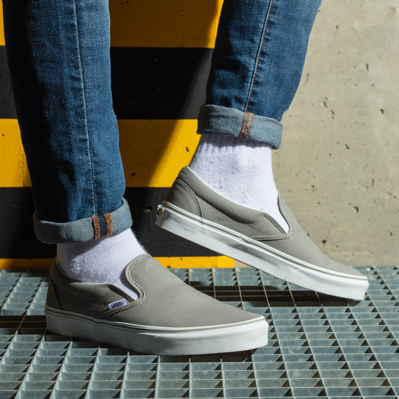 Мъжки маратонки VANS SLIP-ON 59  vsfof7y цвят сив