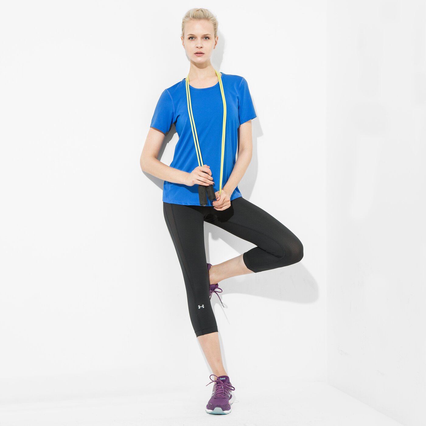 Дамска тениска UNDER ARMOUR ТЕНИСКА HEATGEAR 1277055907 цвят син