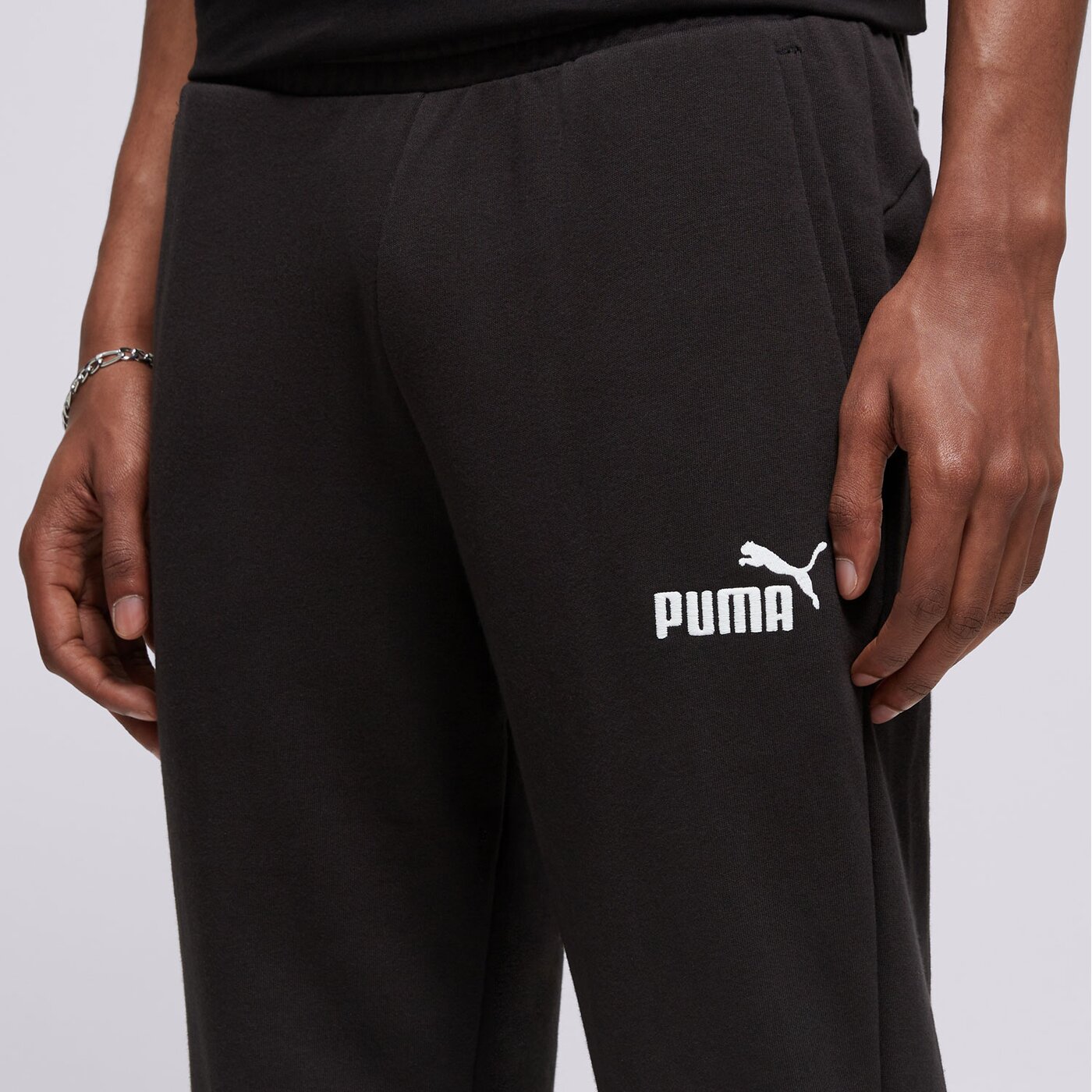 Мъжки панталони PUMA ПАНТАЛОНИ ESS ELEVATED 67597601 цвят черен