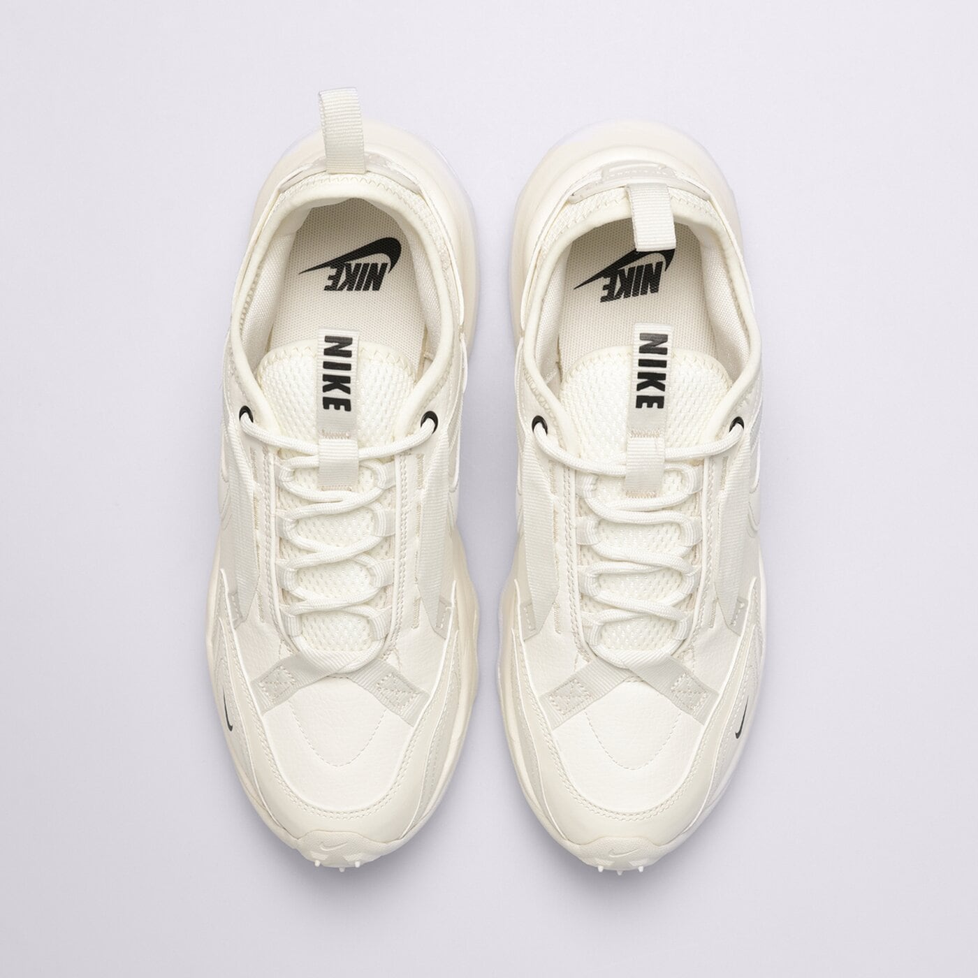 Дамски маратонки NIKE TC 7900 dd9682-100 цвят кремав