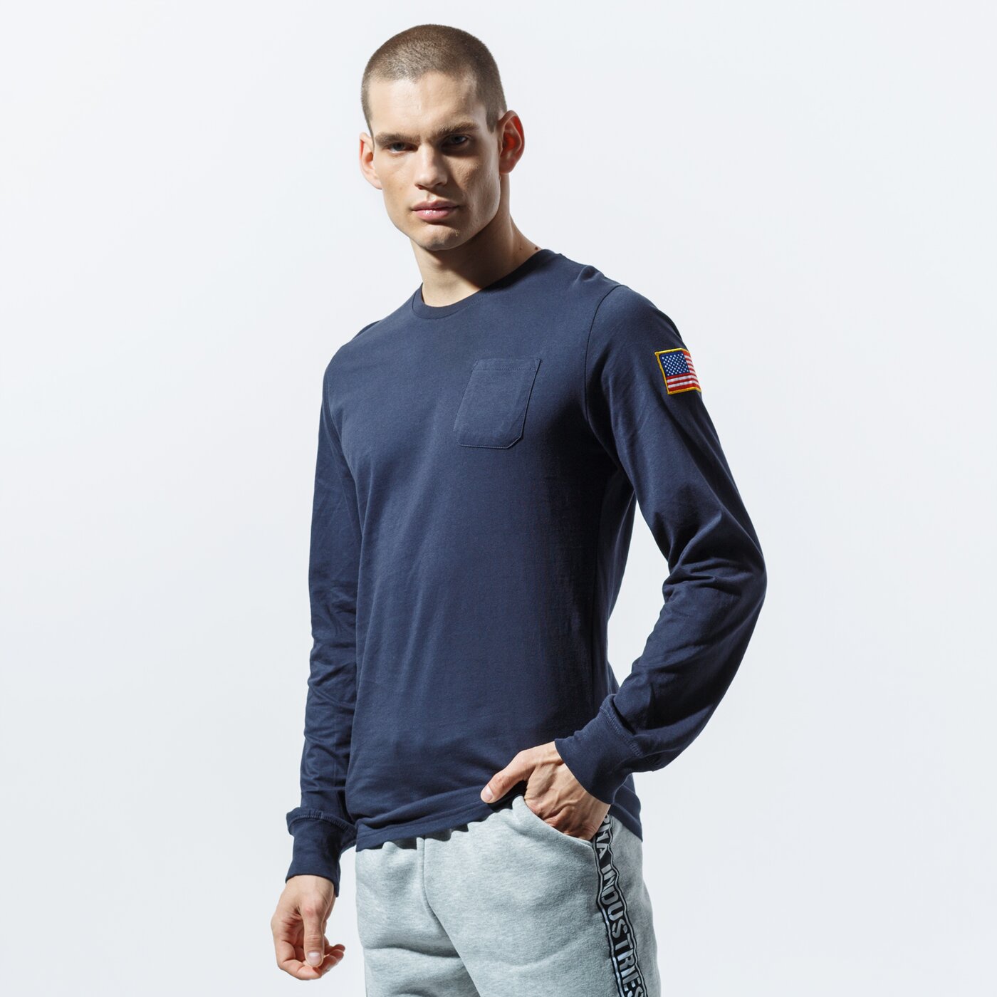 Мъжка тениска ALPHA INDUSTRIES ТЕНИСКА NASA LS 176532-07 цвят тъмносин