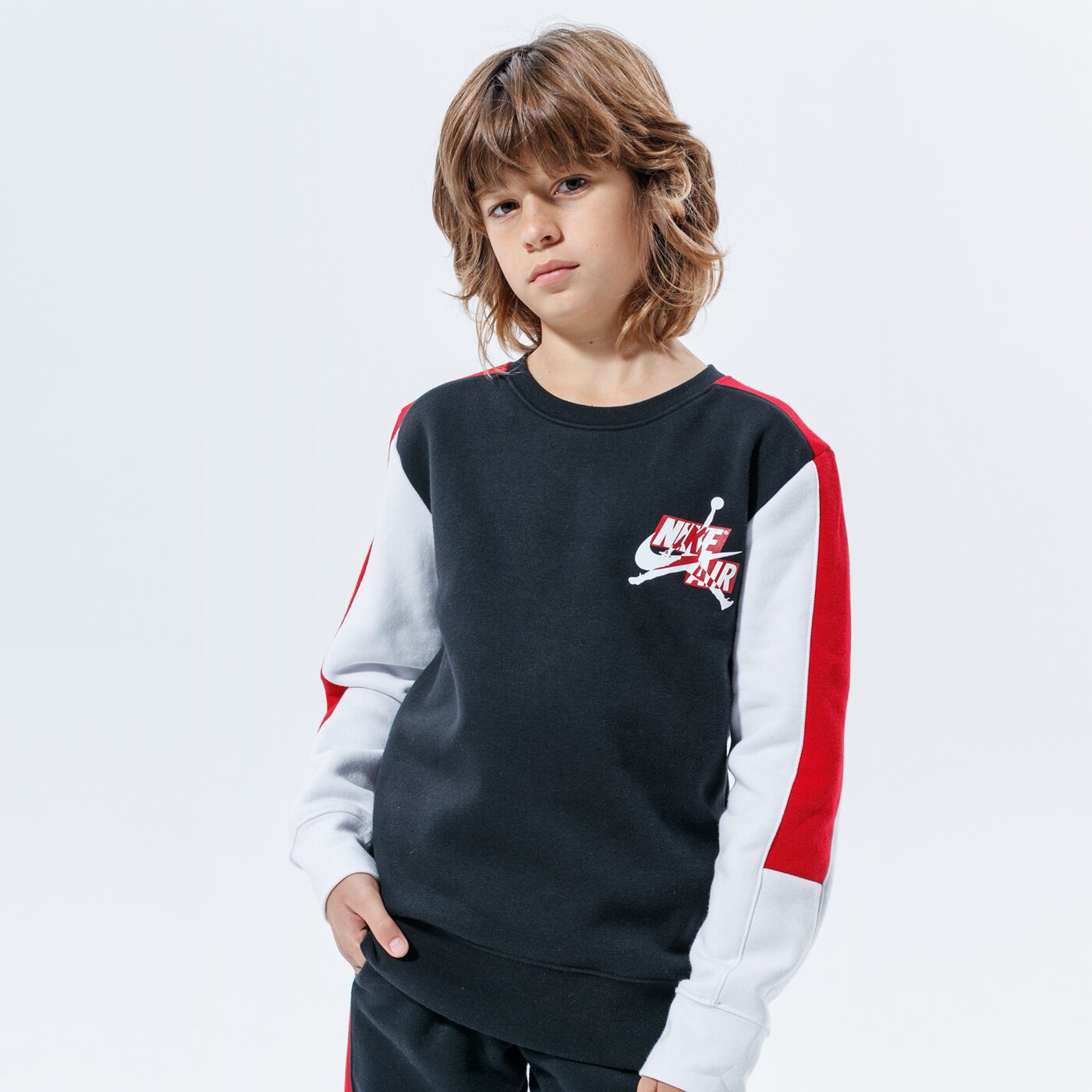 Детски суичър JORDAN СУИТЧЪР JUMPMAN CLASSICS III CREW 957424-023 цвят черен