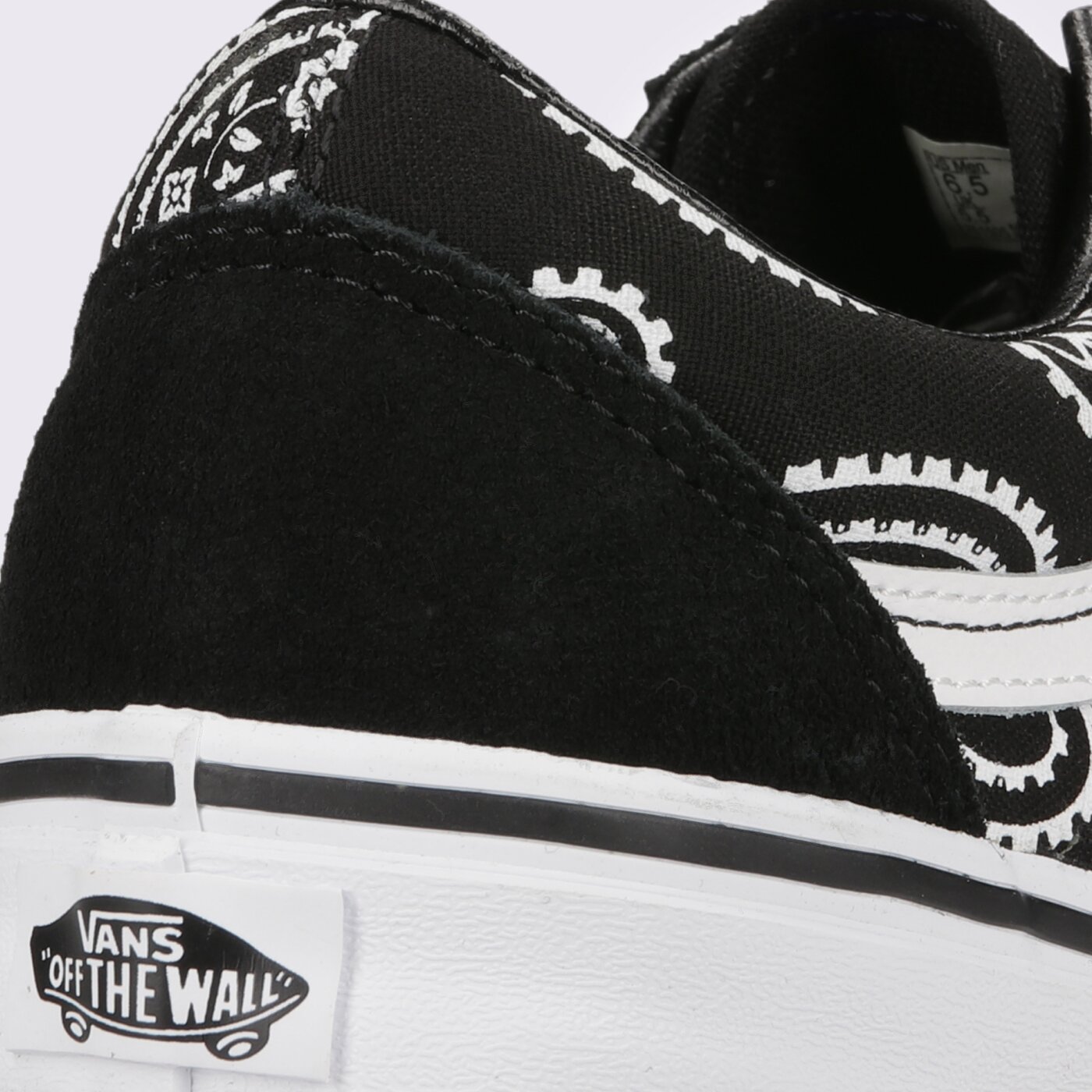 Дамски маратонки VANS UA OLD SKOOL vn0a5krfb0e1 цвят черен