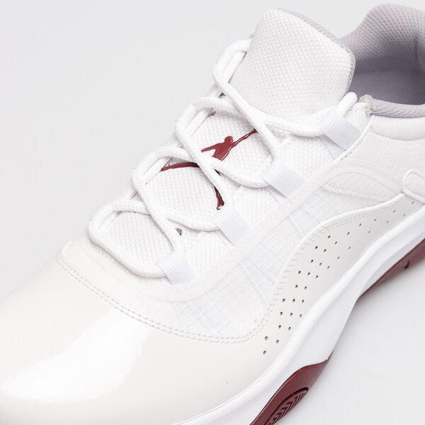 Мъжки маратонки AIR JORDAN 11 CMFT LOW  dn4180-103 цвят бял