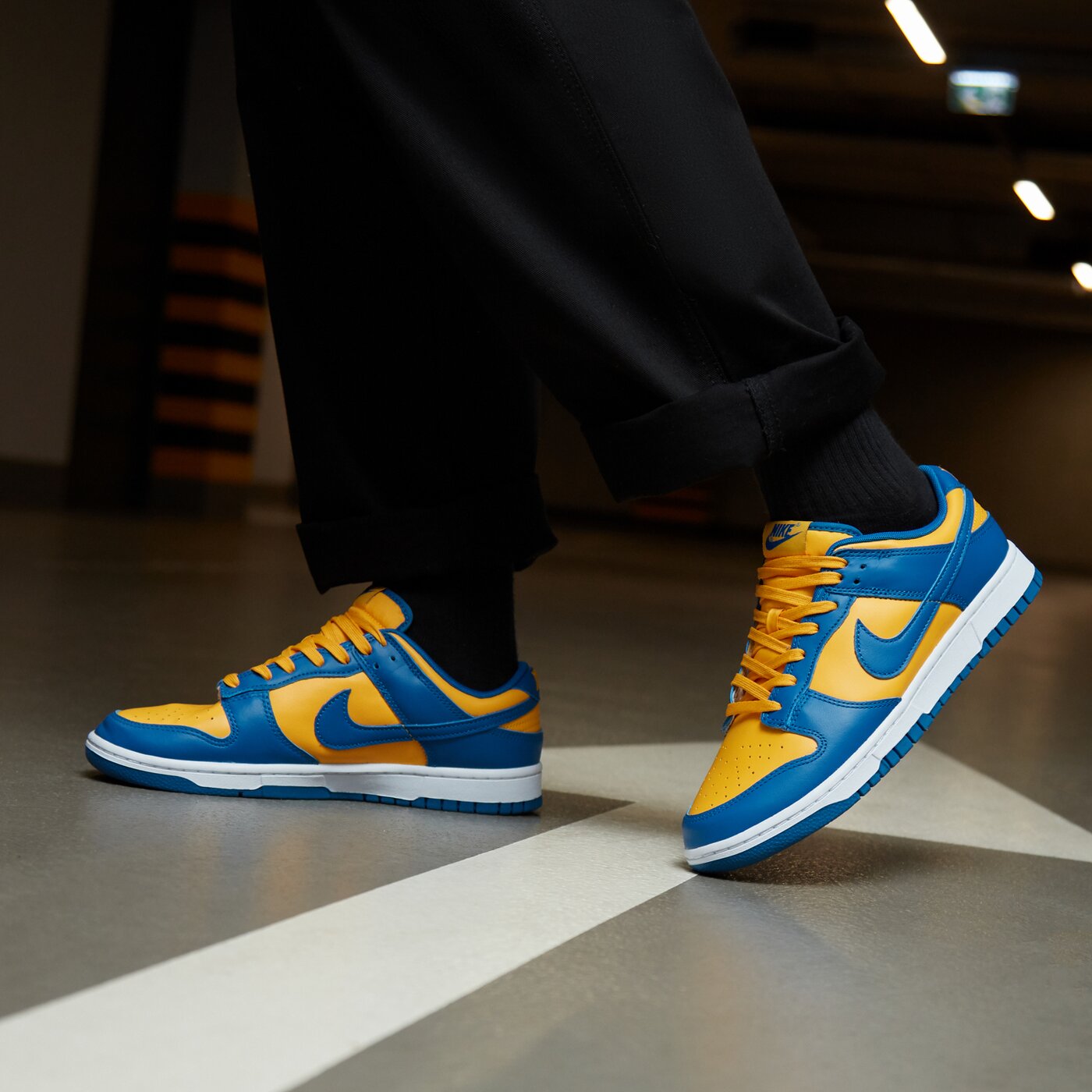 Мъжки маратонки NIKE DUNK LOW RETRO dd1391-402 цвят жълт