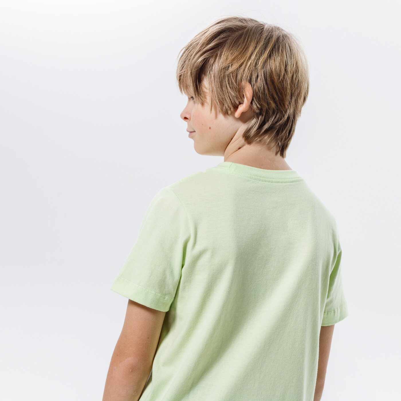 Детска тениска NIKE ТЕНИСКА SPORTSWEAR BOY ar5254-355 цвят зелен