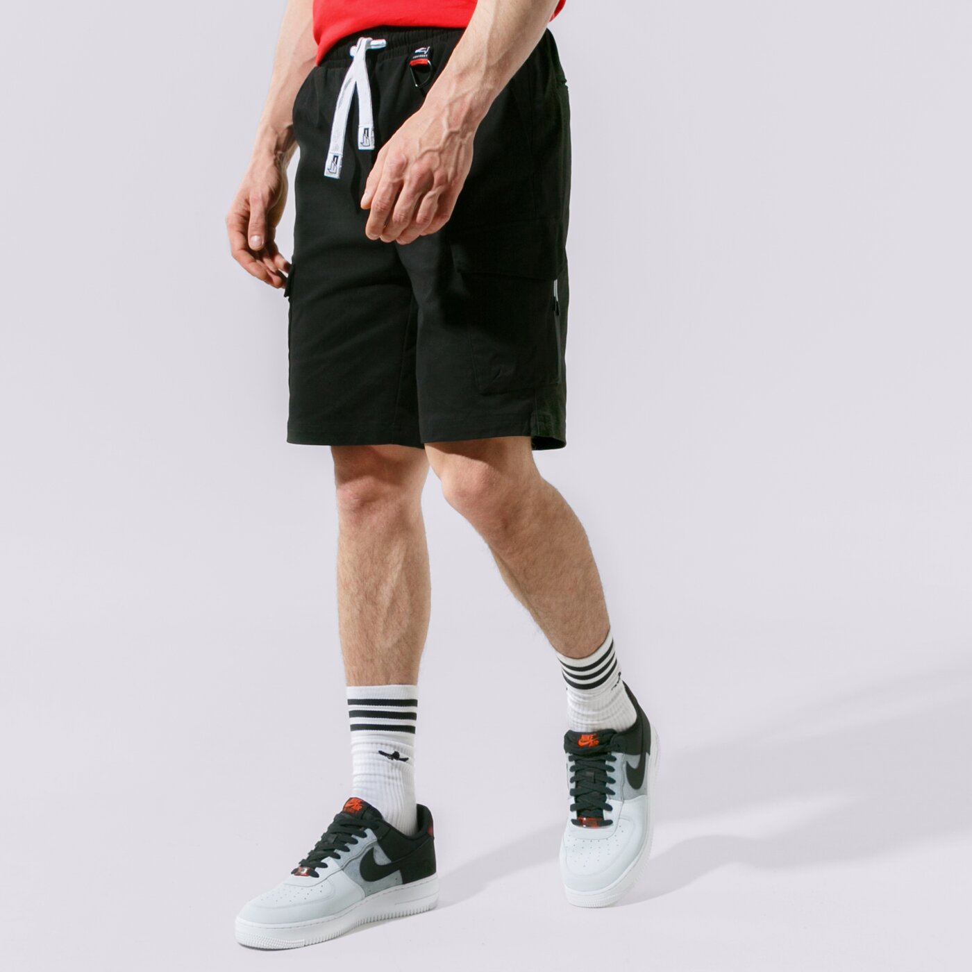 Мъжки къси панталони CONFRONT ШОРТИ CARGO cf121szm12002 цвят черен