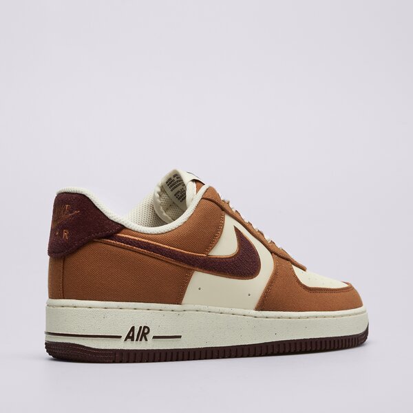 Мъжки маратонки NIKE AIR FORCE 1 '07 LV8 fq8713-200 цвят кафяв