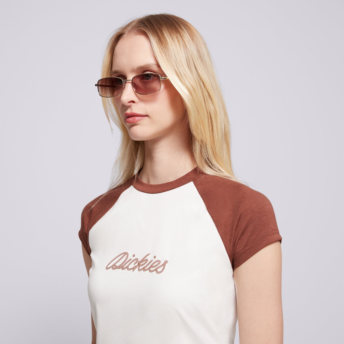 Дамска тениска DICKIES ПОТНИК DICKIES ROPE SS TEE W dk0a4z8mk471 цвят кафяв