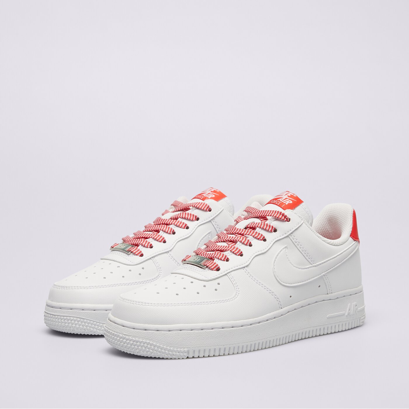 Дамски маратонки NIKE W AIR FORCE 1 '07 NEXT NATURE ib7167-103 цвят бял