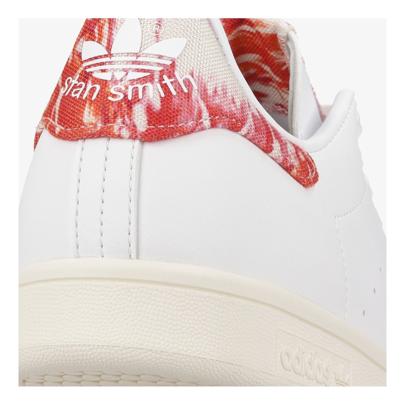 Мъжки маратонки ADIDAS STAN SMITH  gz7767 цвят бял