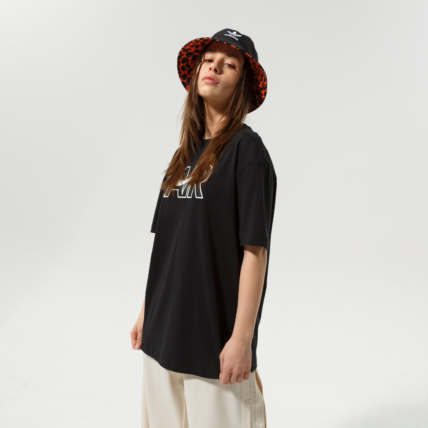 Дамска тениска NIKE ТЕНИСКА AIR BOYFRIEND ТЕНИСКА dn5800-010 цвят черен