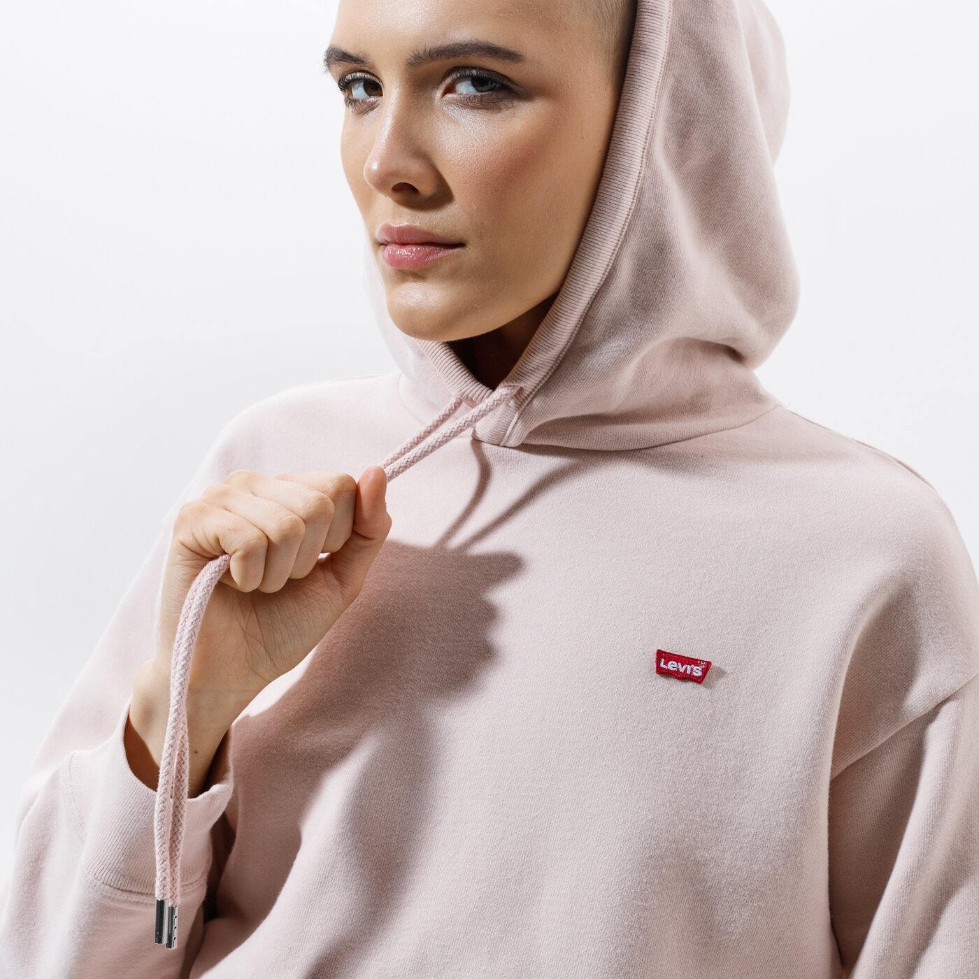 Дамски суичър LEVI'S СУИТЧЪР С КАЧУЛКА STANDARD HOODIE 24693-0004 цвят розов