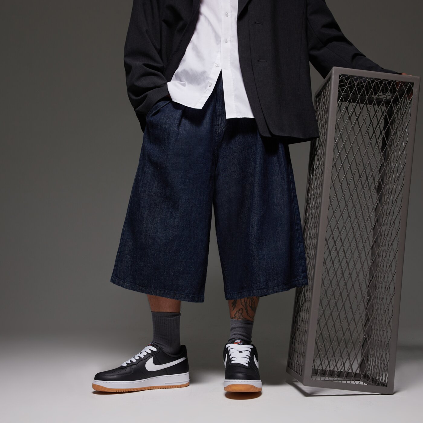 Мъжки маратонки NIKE AIR FORCE 1 '07 LV8 ii7630-001 цвят черен