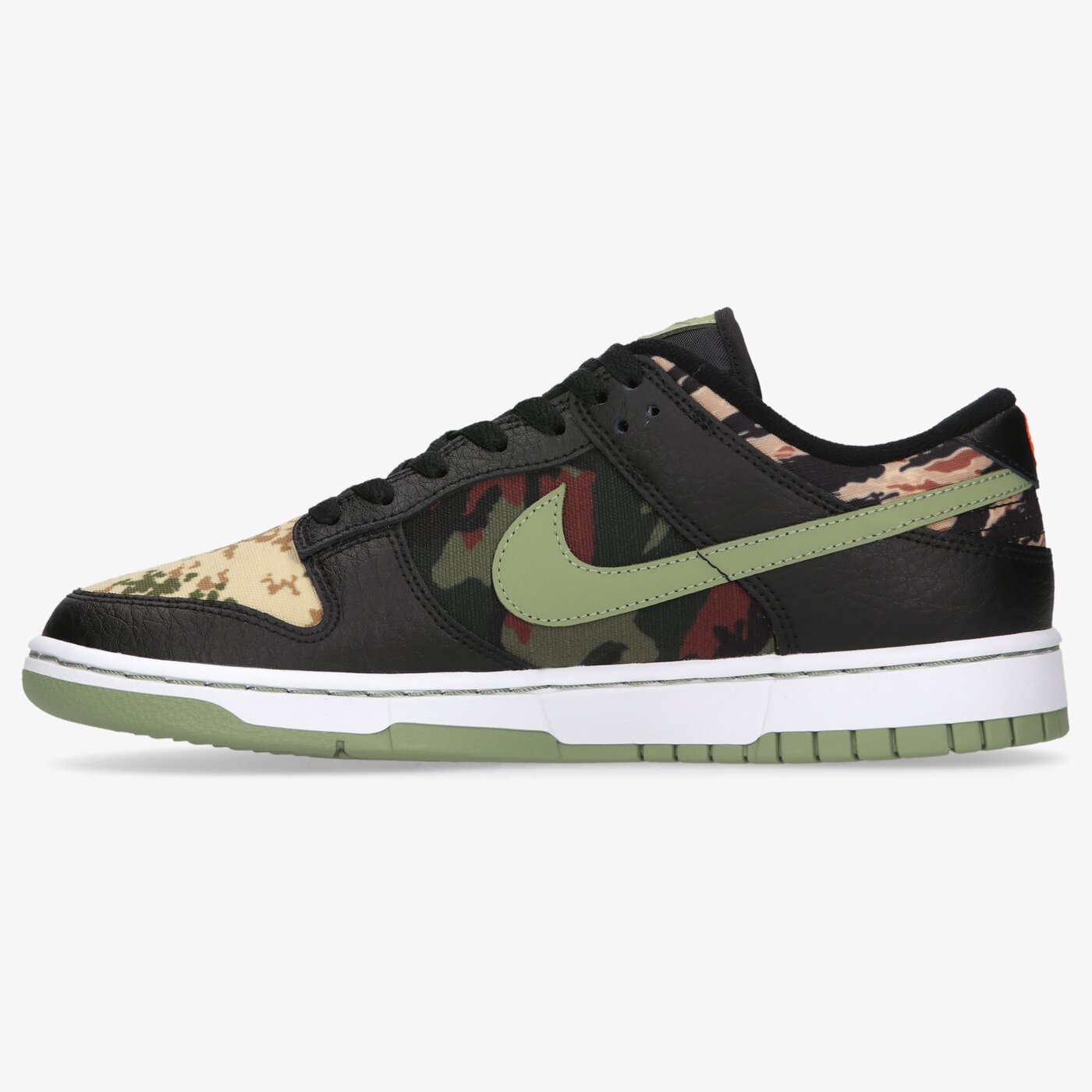 Мъжки маратонки NIKE DUNK LOW SE dh0957-001 цвят черен