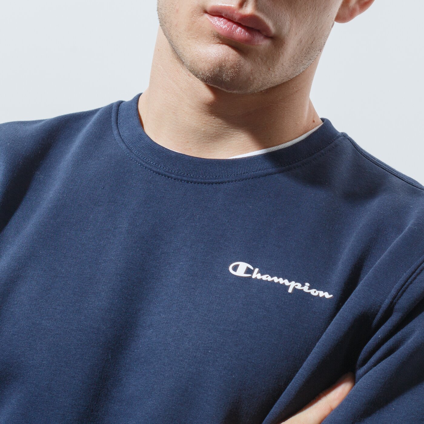 Мъжки суичър CHAMPION СУИТЧЪР CREWNECK SWEATSHIRT 214750bs501 цвят тъмносин