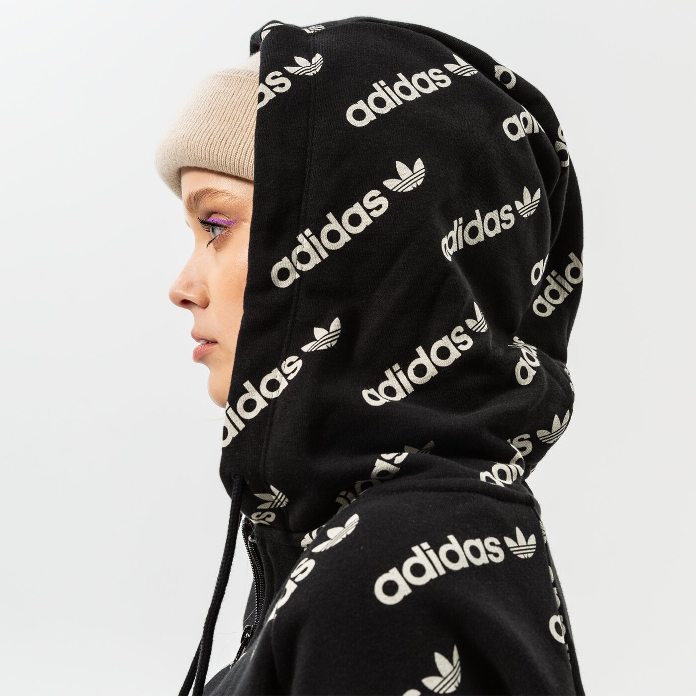Дамски суичър ADIDAS СУИТЧЪР С КАЧУЛКА CROPPED TT MONO hm4889 цвят черен
