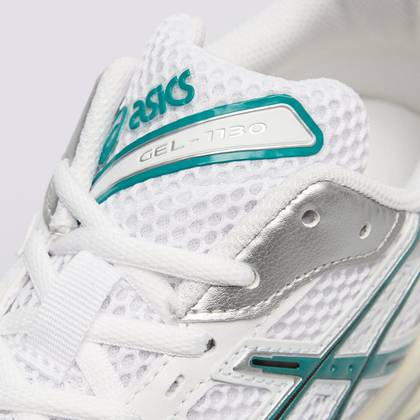 Дамски маратонки ASICS GEL-1130 1203a609-100 цвят бял