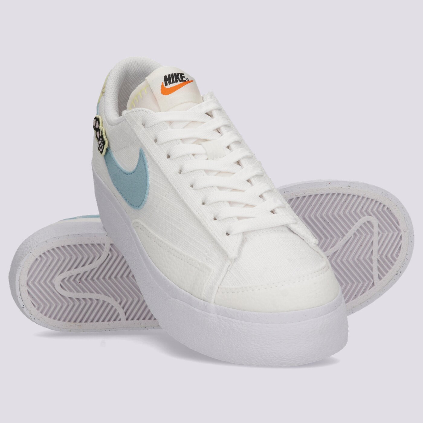 Дамски маратонки NIKE BLAZER LOW PLATFORM NEXT NATURE dj6376-100 цвят бял