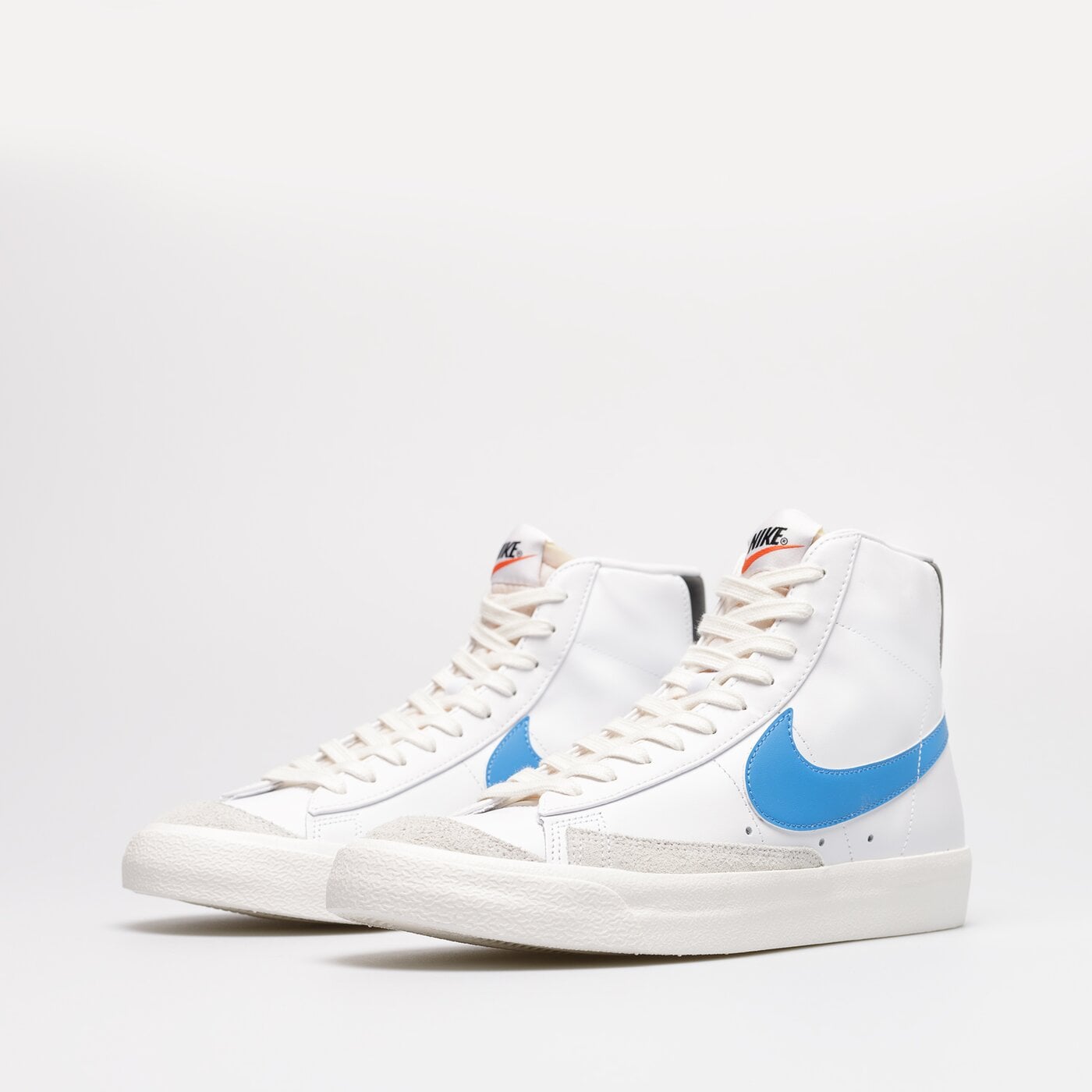 Мъжки маратонки NIKE BLAZER MID '77 bq6806-118 цвят бял