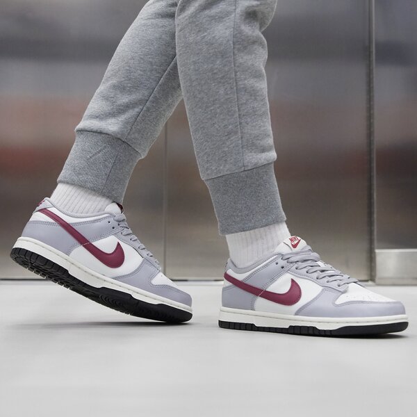 Дамски маратонки NIKE DUNK LOW dd1503-122 цвят сив