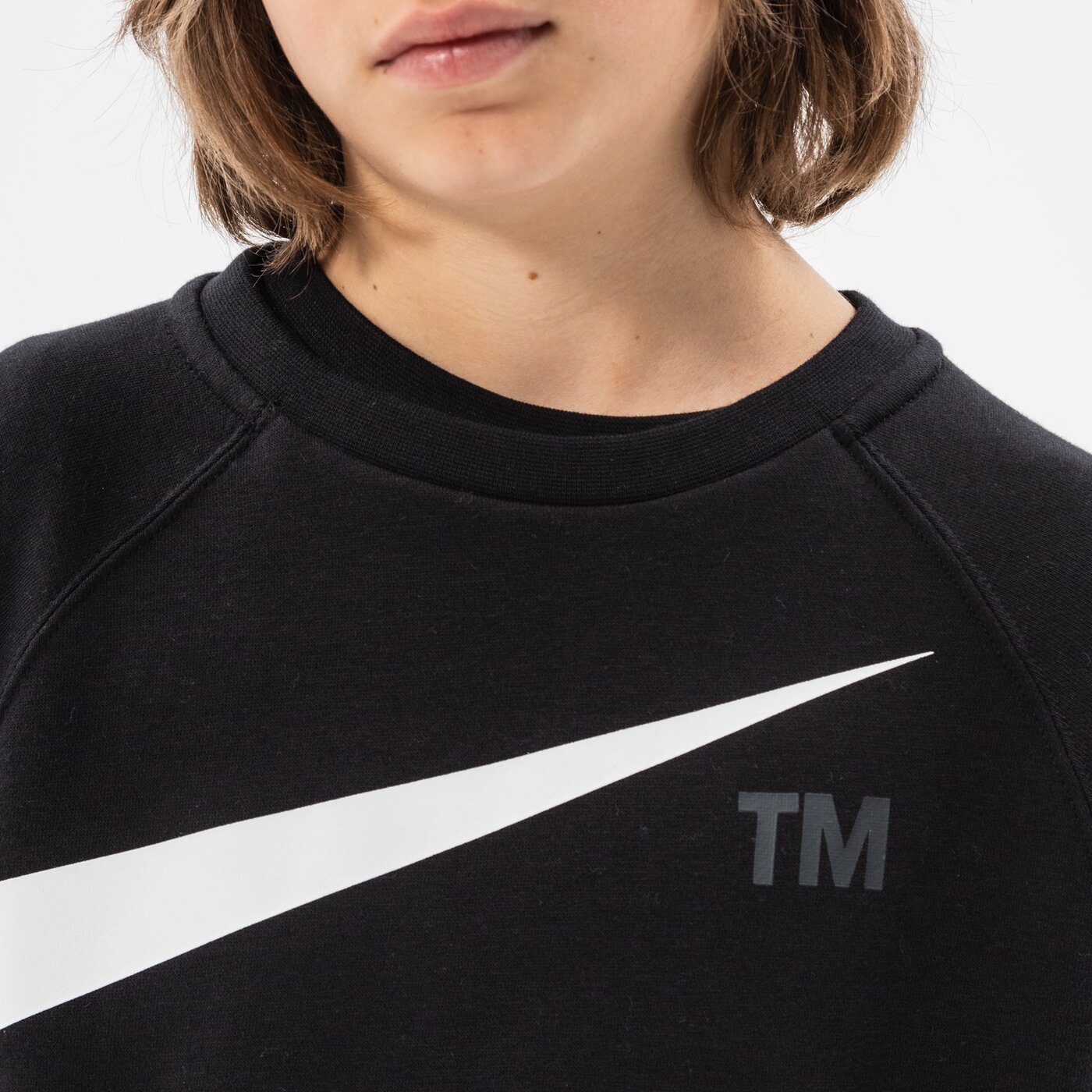 Детски суичър NIKE СУИТЧЪР B NSW FLC SWOOSH CREW BOY dd8726-010 цвят черен