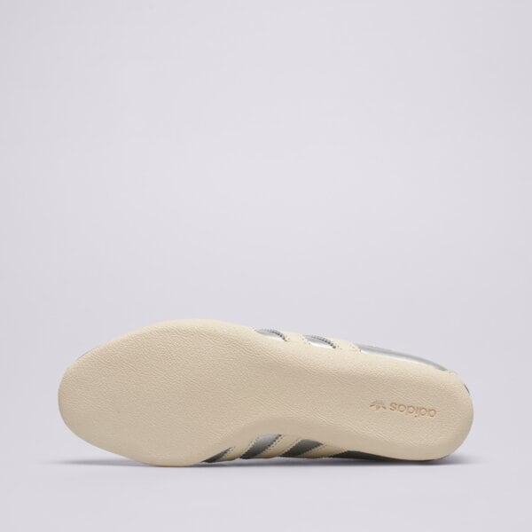 Дамски маратонки ADIDAS TOKYO jq0593 цвят сребърен