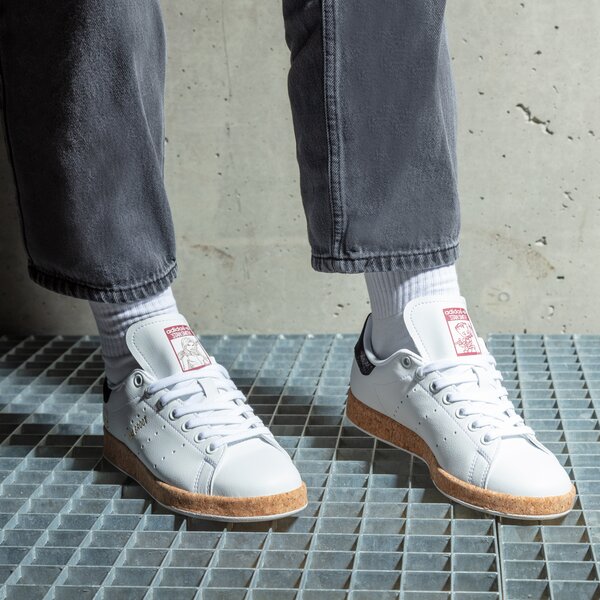 Дамски маратонки ADIDAS STAN SMITH  gz5989 цвят бял