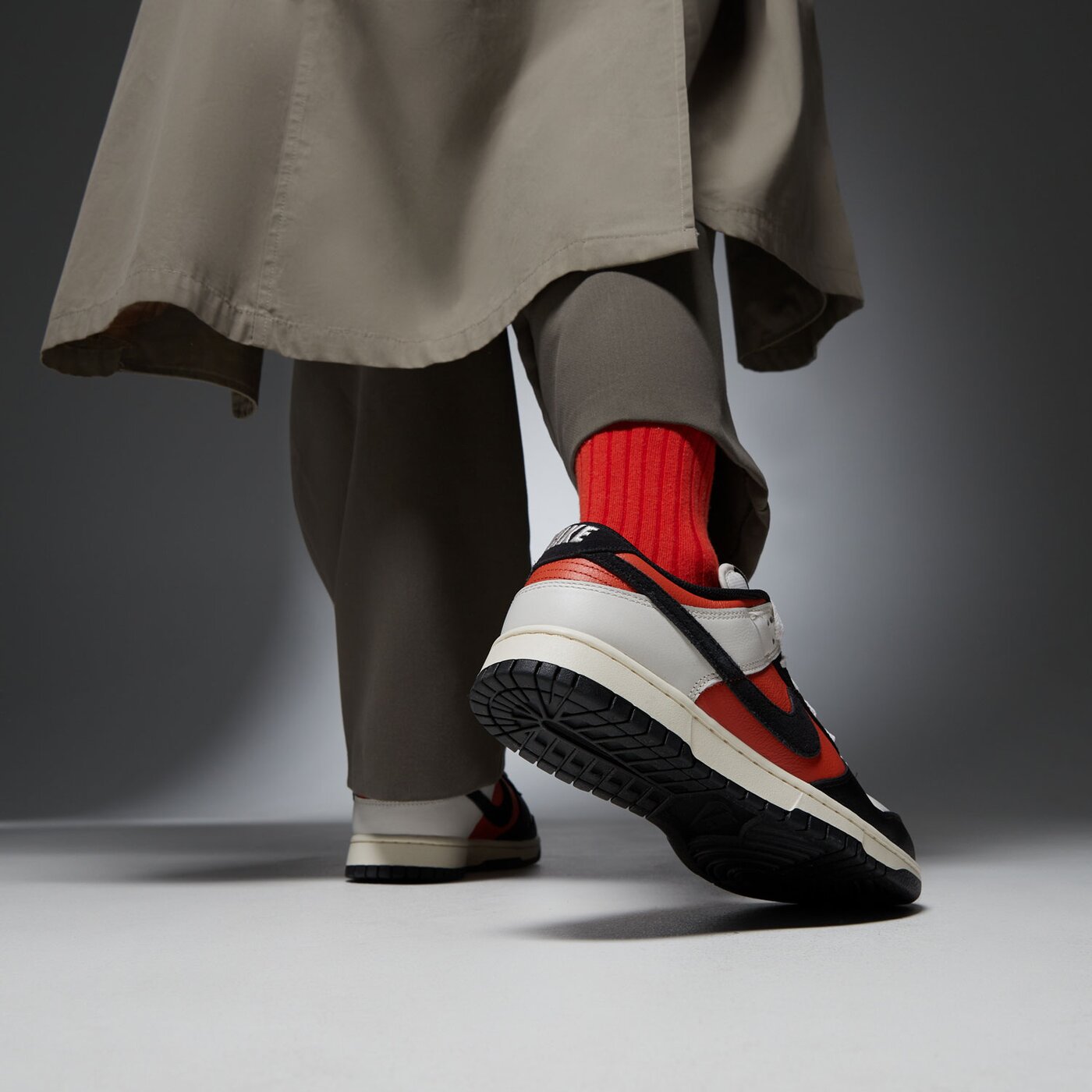 Мъжки маратонки NIKE DUNK LOW hq4988-030 цвят черен