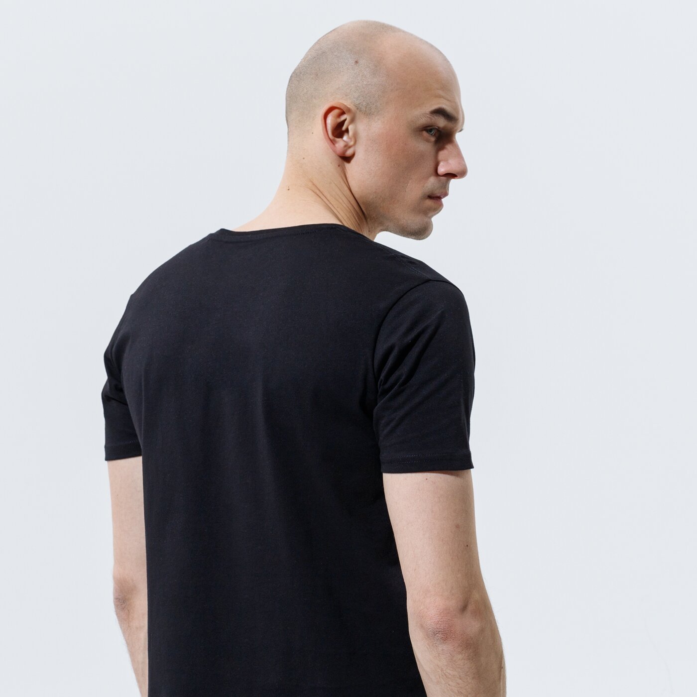 Мъжка тениска ALPHA INDUSTRIES ТЕНИСКА BASIC T SMALL LOGO 188505-03 цвят черен