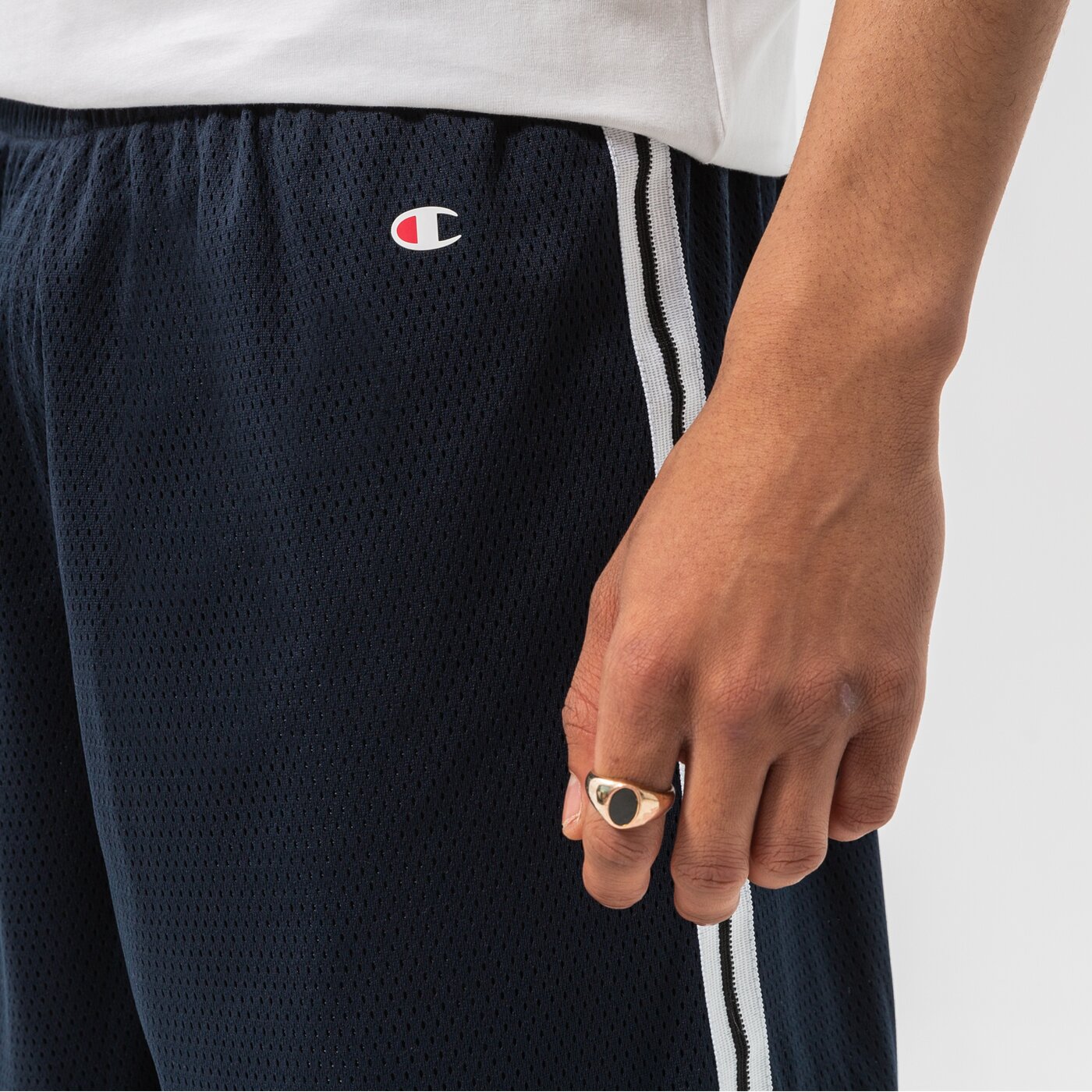 Мъжки къси панталони CHAMPION ШОРТИ BERMUDA 214388bs501 цвят тъмносин