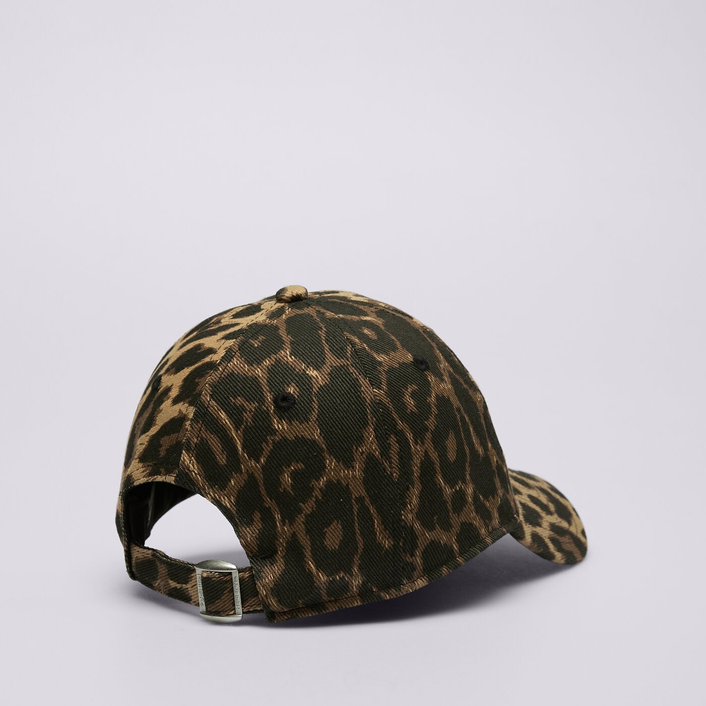 Дамска шапка с козирка NEW ERA ШАПКА WMNS OUTLINE LEOPARD 920 NYY NEW YORK YANKEES 60667497 цвят тъмносин