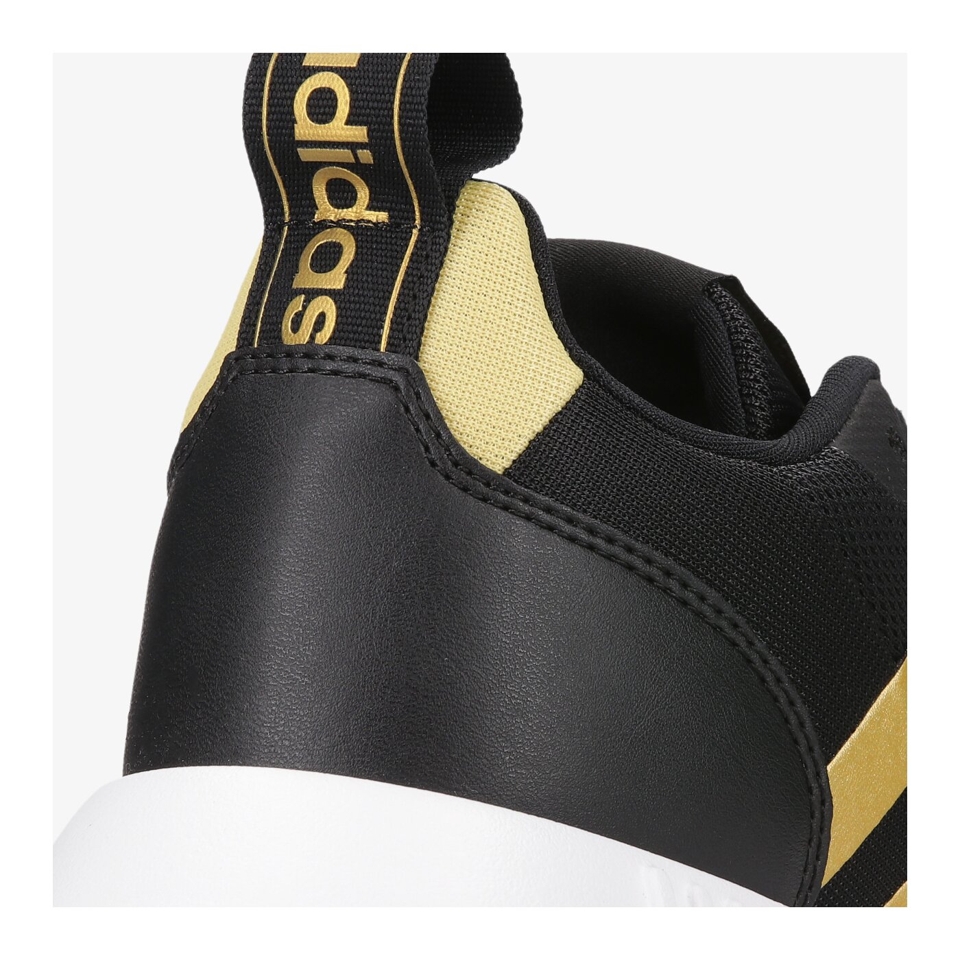 Детски маратонки ADIDAS MULTIXJ q47130 цвят черен