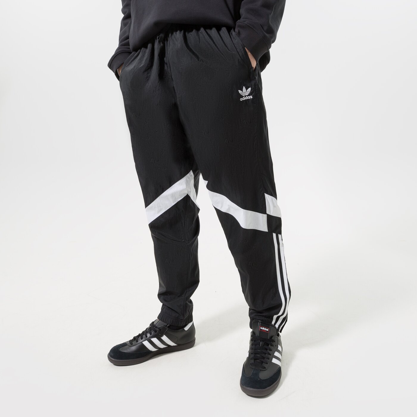 Мъжки панталони ADIDAS ПАНТАЛОНИ WOVEN TP hk7325 цвят черен