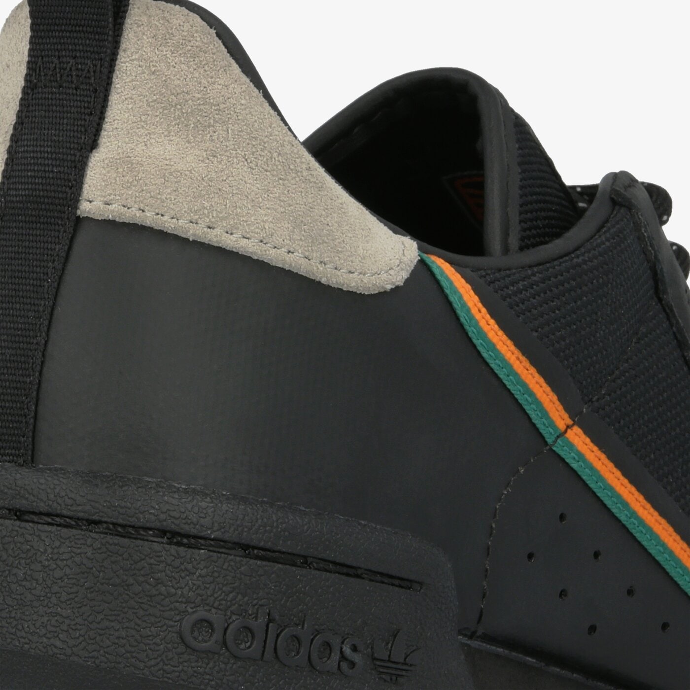 Мъжки маратонки ADIDAS CONTINENTAL 80 ee5597 цвят черен