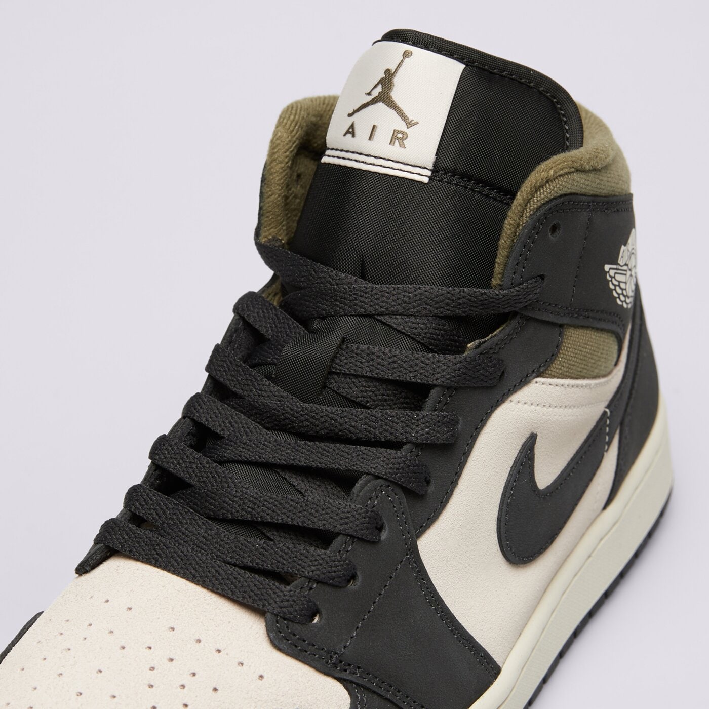 Мъжки маратонки AIR JORDAN 1 MID  hv4091-102 цвят тъмносин