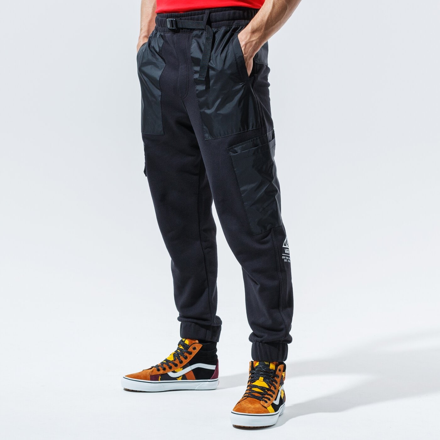 Мъжки панталони VANS ПАНТАЛОНИ 66 SUPPLY FLEECE PANT vn0a4ts5blk1 цвят черен