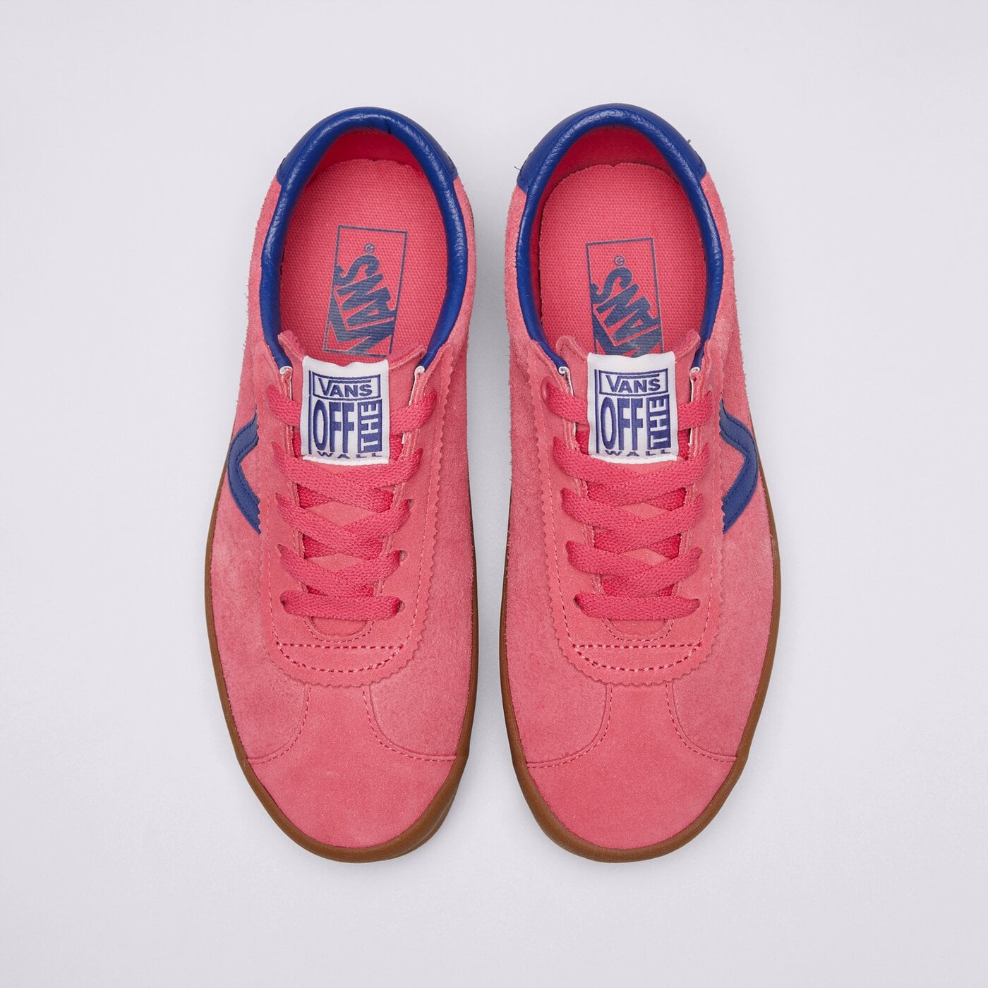 Дамски маратонки VANS SPORT vn000cqrchl1 цвят розов