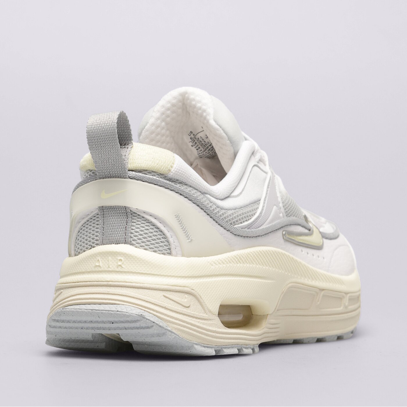 Дамски маратонки NIKE WMNS AIR MAX BLISS SUEDE fd9861-100 цвят бежов