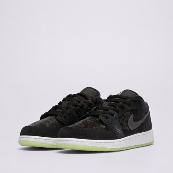 Детски маратонки AIR JORDAN 1 LOW  hv4775-001 цвят черен
