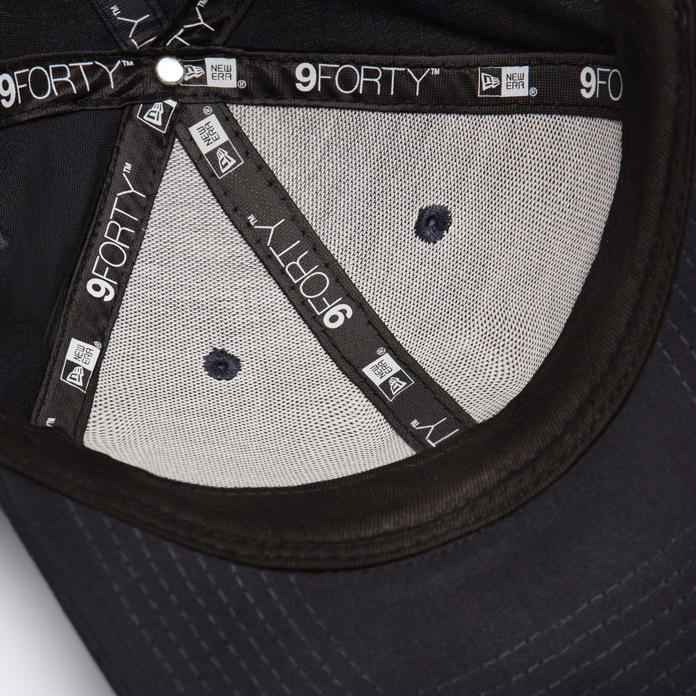 Мъжка шапка с козирка NEW ERA ШАПКА REPREVE 940 WHITE SOX CHICAGO WHITE SOX 60364411 цвят тъмносин