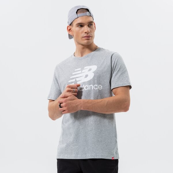 Мъжка тениска NEW BALANCE ТЕНИСКА ESSENTIALS STACKED LOGO TEE mt01575ag цвят сив