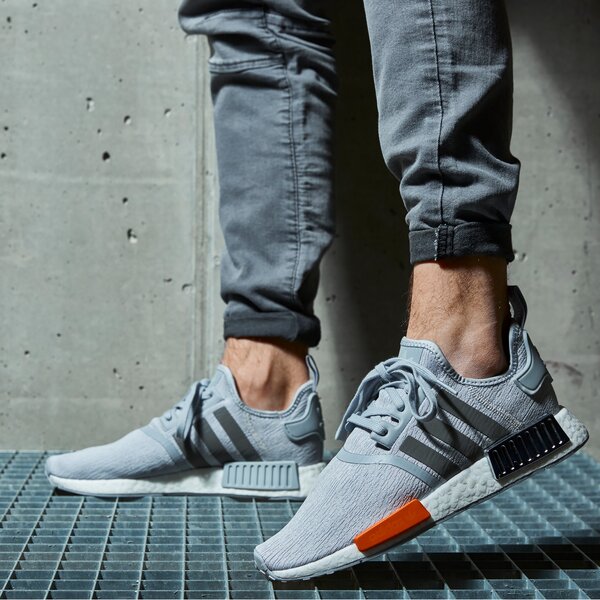 Мъжки маратонки ADIDAS NMD_R1 fy5730 цвят сив