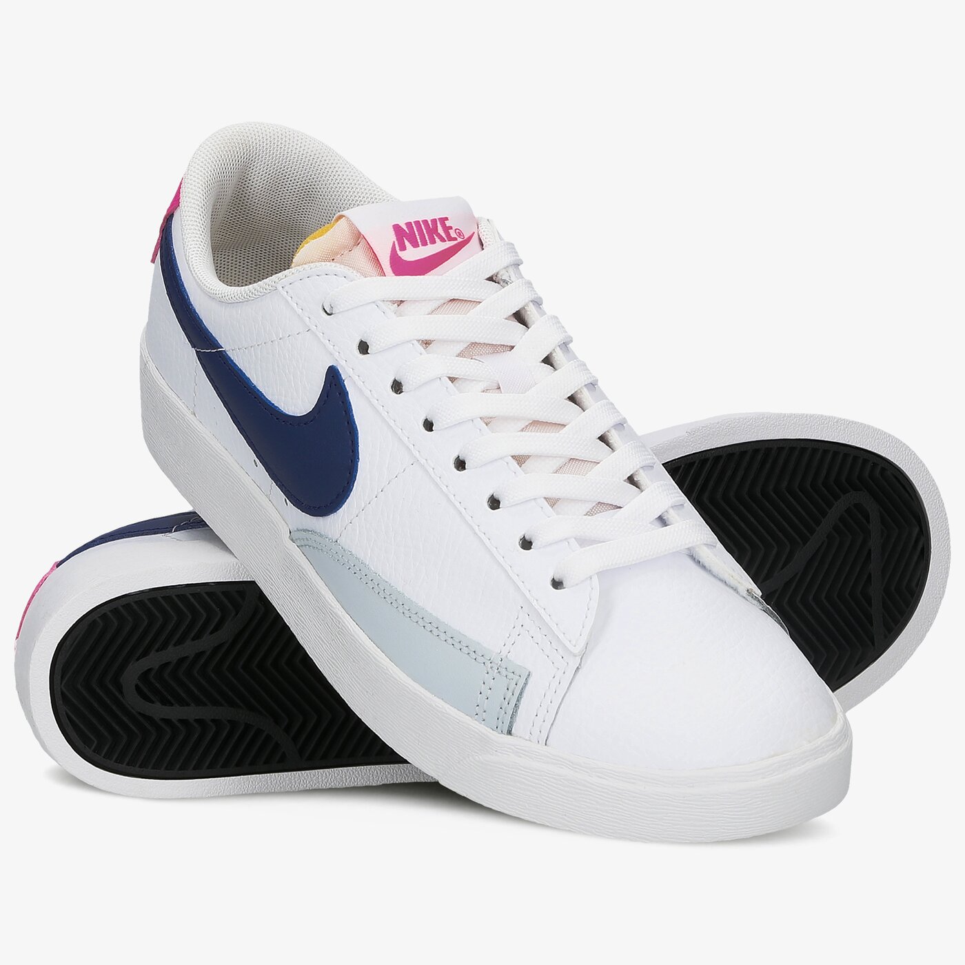 Дамски маратонки NIKE BLAZER LOW dc9211-100 цвят многоцветен