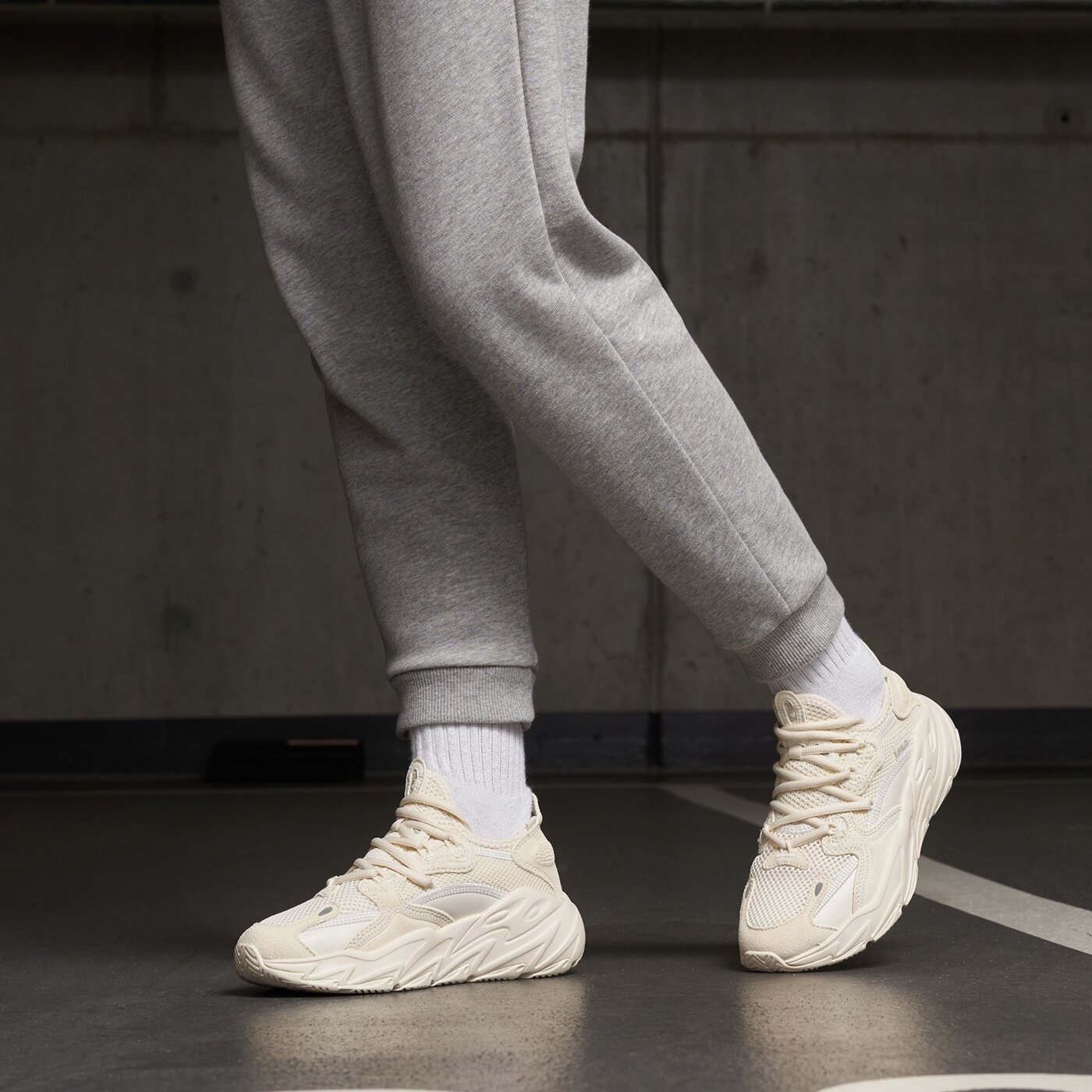 Дамски маратонки FILA RAY TRACER EVO 2 5rm02589166 цвят кремав