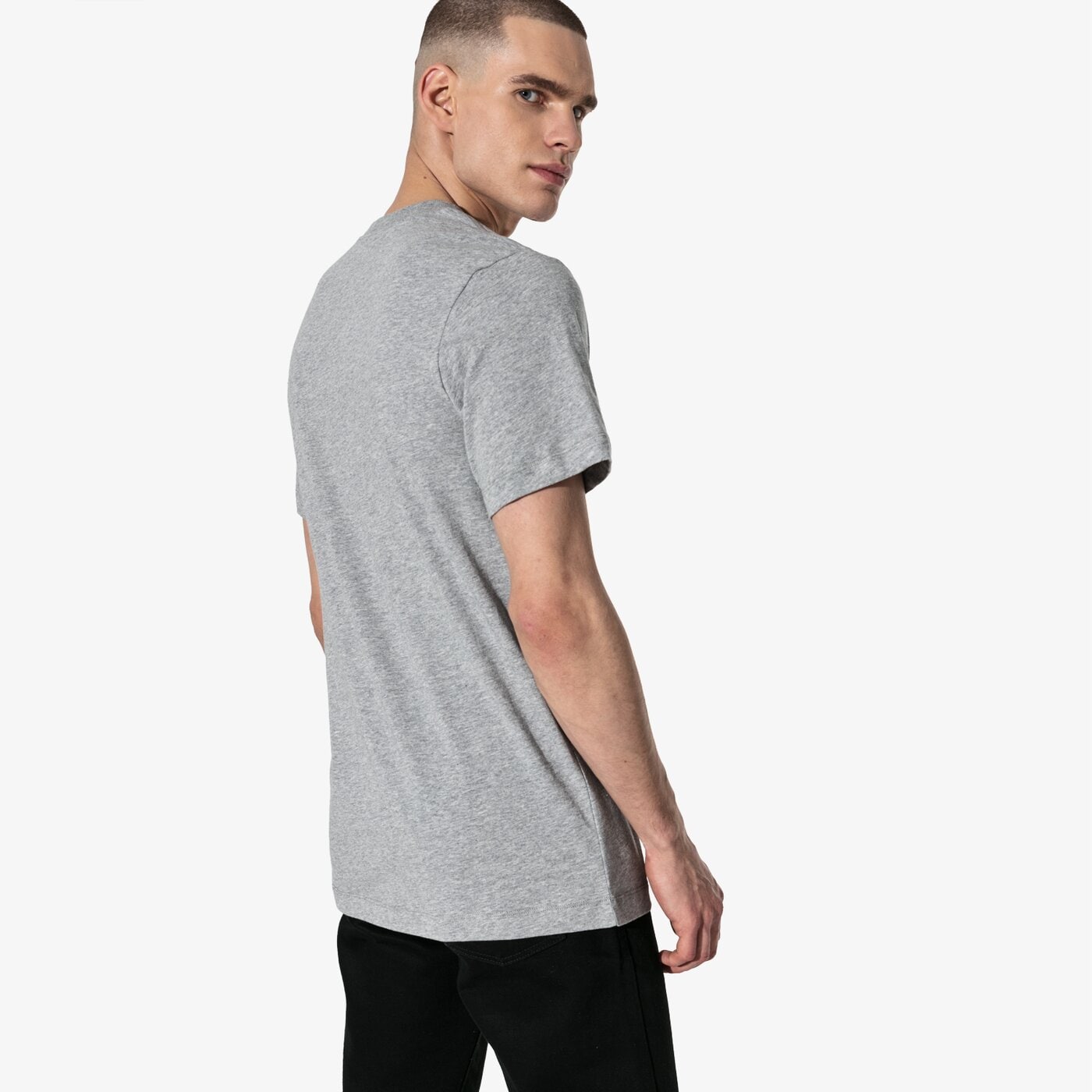 Мъжка тениска NIKE ТЕНИСКА SS M NSW TEE SWOOSH BMPR STKR ATHLETIC DEPARTME ar5027-063 цвят сив