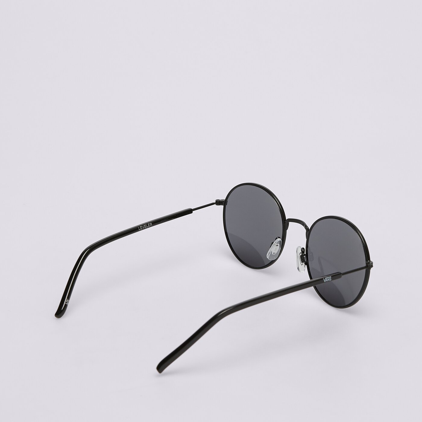 Дамски слънчеви очила VANS ОЧИЛА LEVELER SUNGLASSES vn000hefblk1 цвят черен